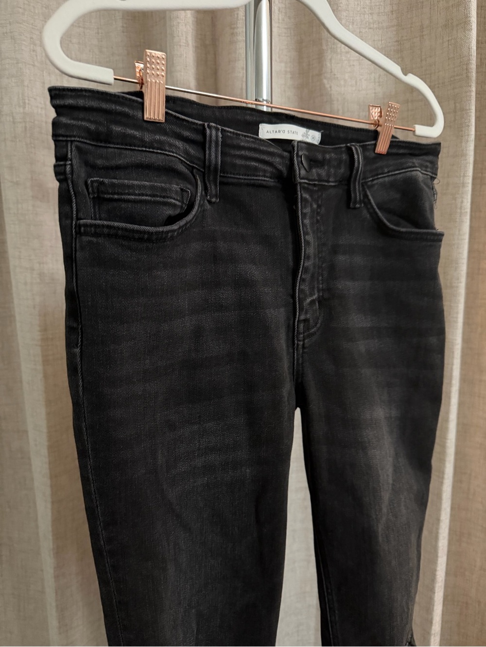 Altar’d State Black Distressed Women’s Skinny Jeans - Classic High-Rise